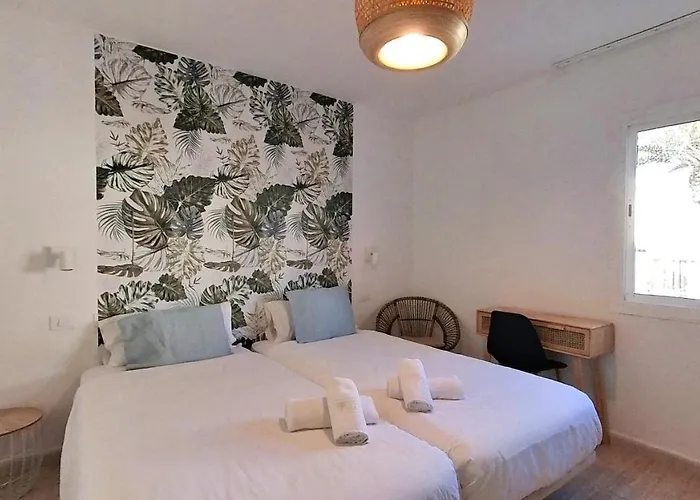 Chez Violette, By Comfortable Luxury Apartament *