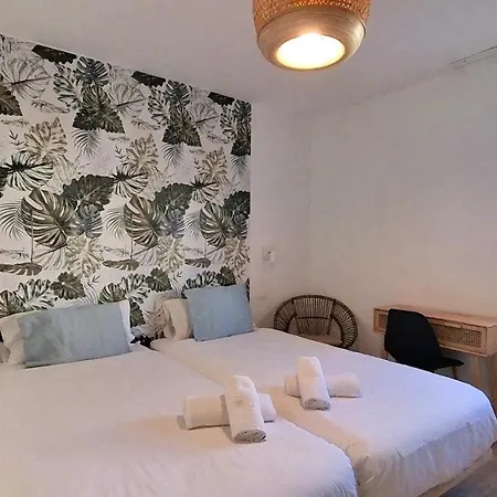 Chez Violette, By Comfortable Luxury Apartment *