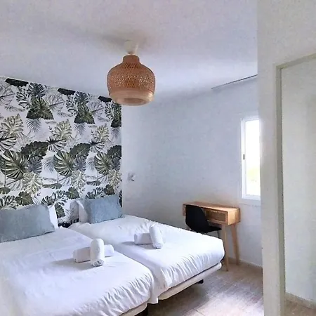 Chez Violette, By Comfortable Luxury