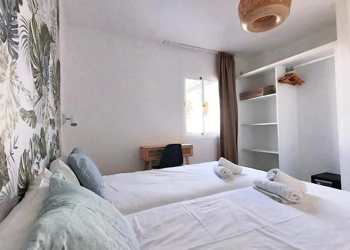 Chez Violette, By Comfortable Luxury *